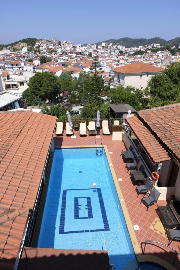 Taxiarchis Apartments Skiathos Town Exterior photo